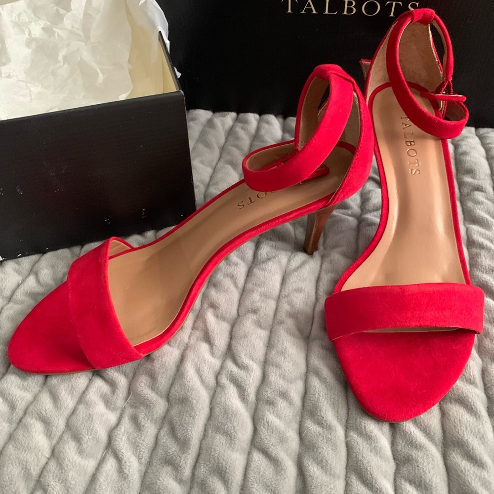 Talbots red suede strap sandal size 7.5